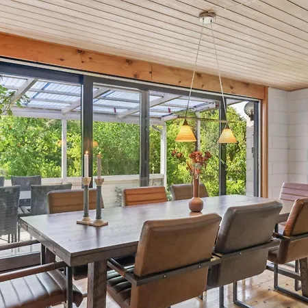 Cozy Two-storey In Peaceful Nature Close To And Attractions In Djursland