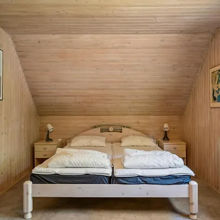 Cozy Two-storey In Peaceful Nature Close To And Attractions In Djursland * Kolind