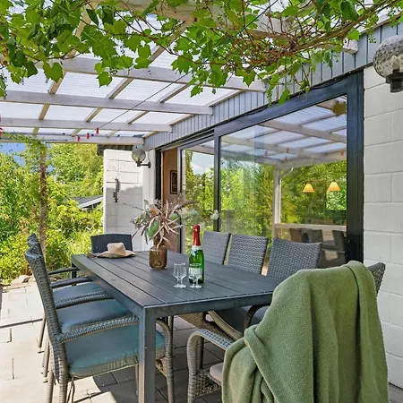 Cozy Two-storey In Peaceful Nature Close To And Attractions In Djursland Feriehus Kolind